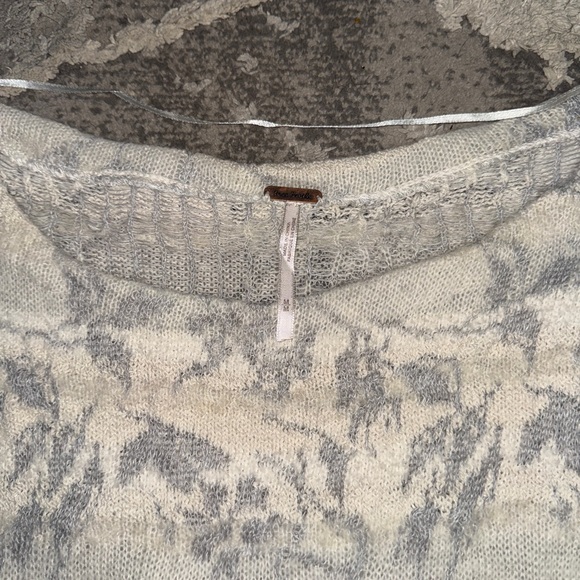 Free People Flower Fields Scoop Neck Sweater with Zipper - Picture 7 of 9